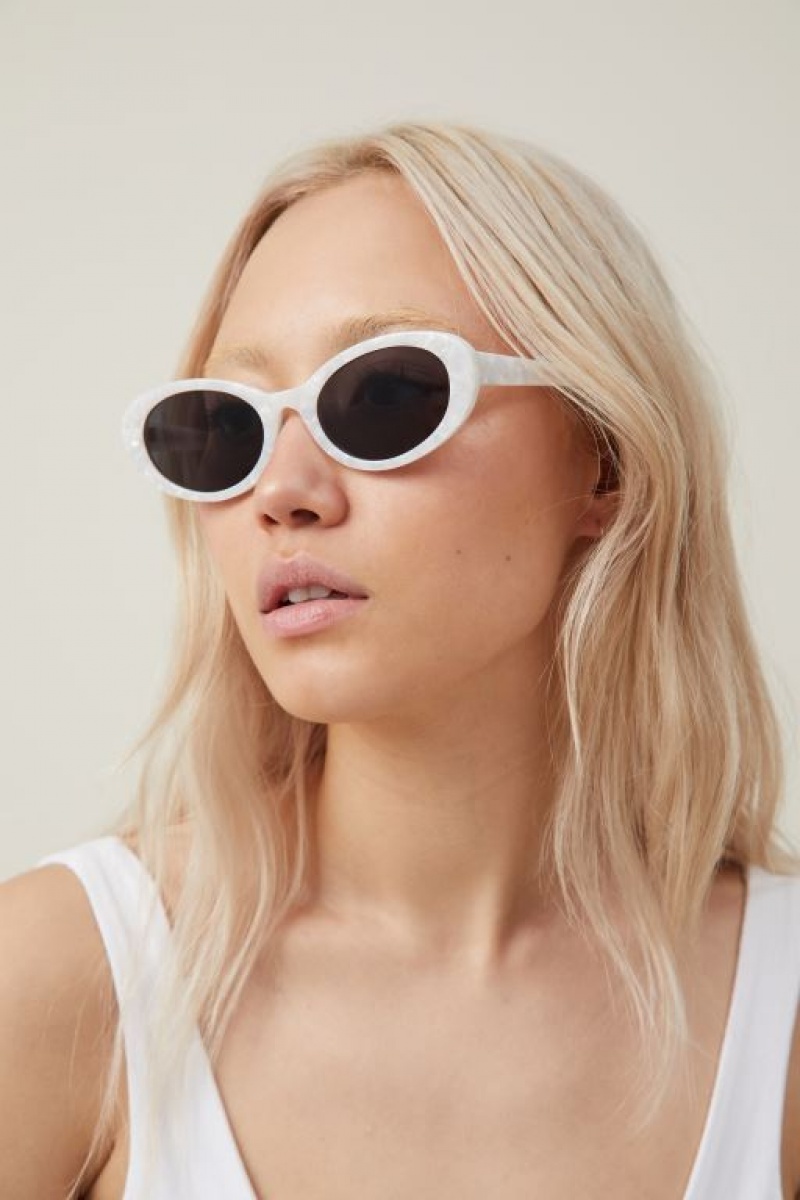 Gafas de Sol Cotton On Carter Oval Mujer Pearl | IsAxwFM3qJ5