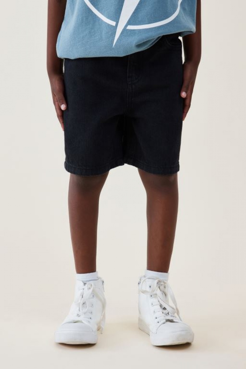 Short Cotton On Regular Fit Niño Negras | MKs6jJmXr6P